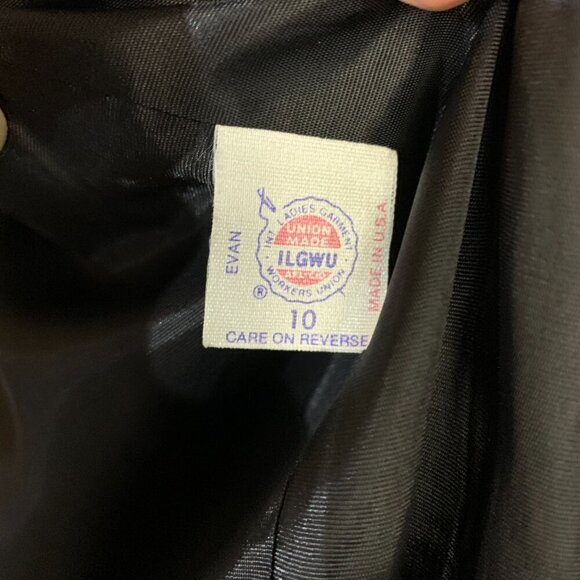 Vintage Union Made Evan Picone Double Breasted Cropped Blazer - Picture 9 of 13